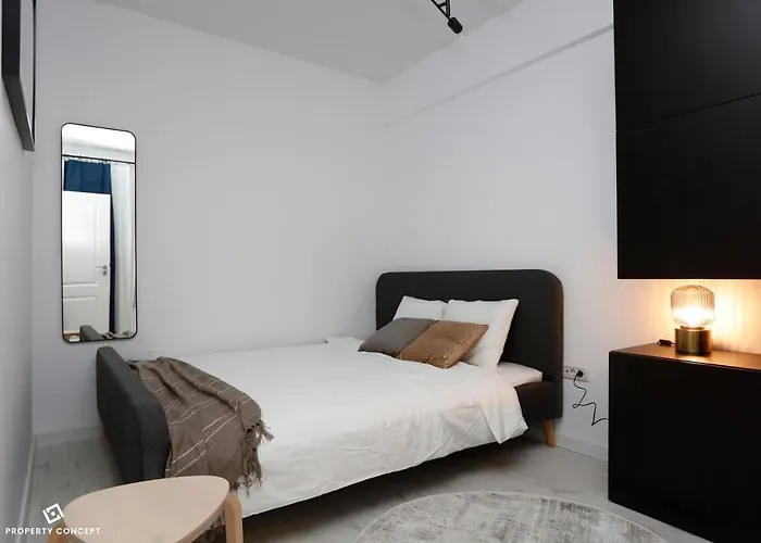 Central Residence Apartment 112