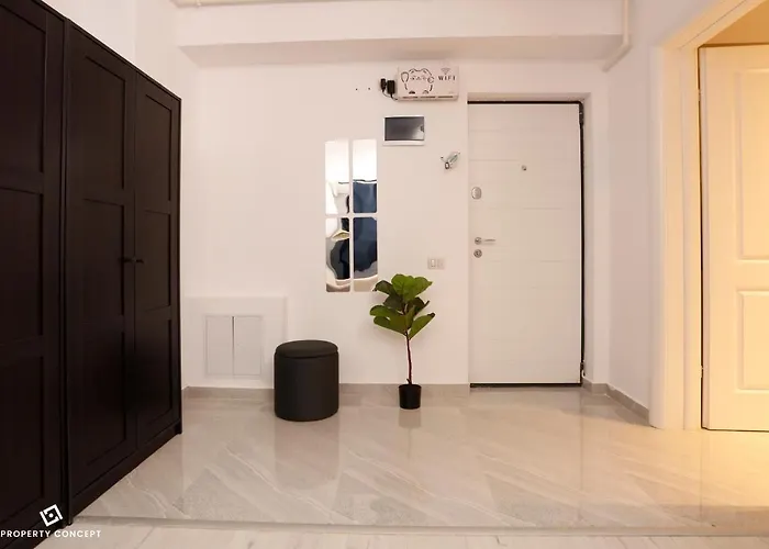 Central Residence Apartment 112